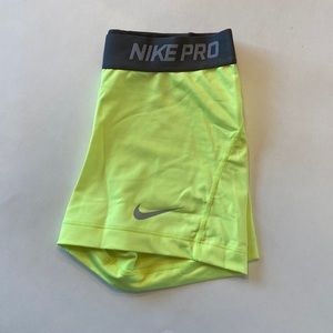 Nike Pro 3 in Spandex